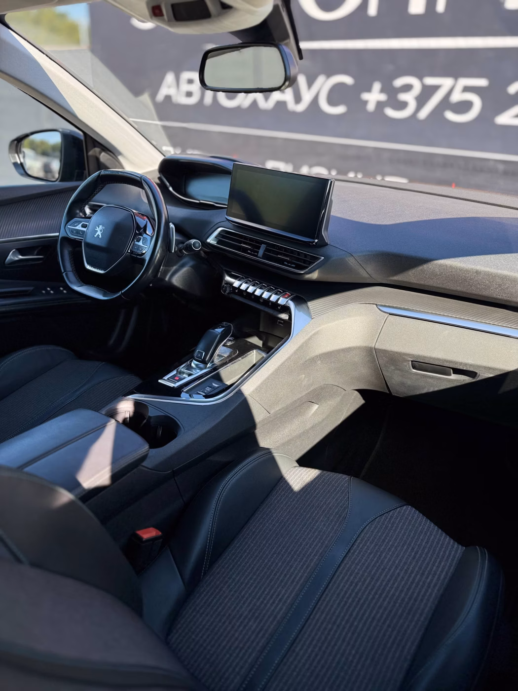 Peugeot 3008 фото 12