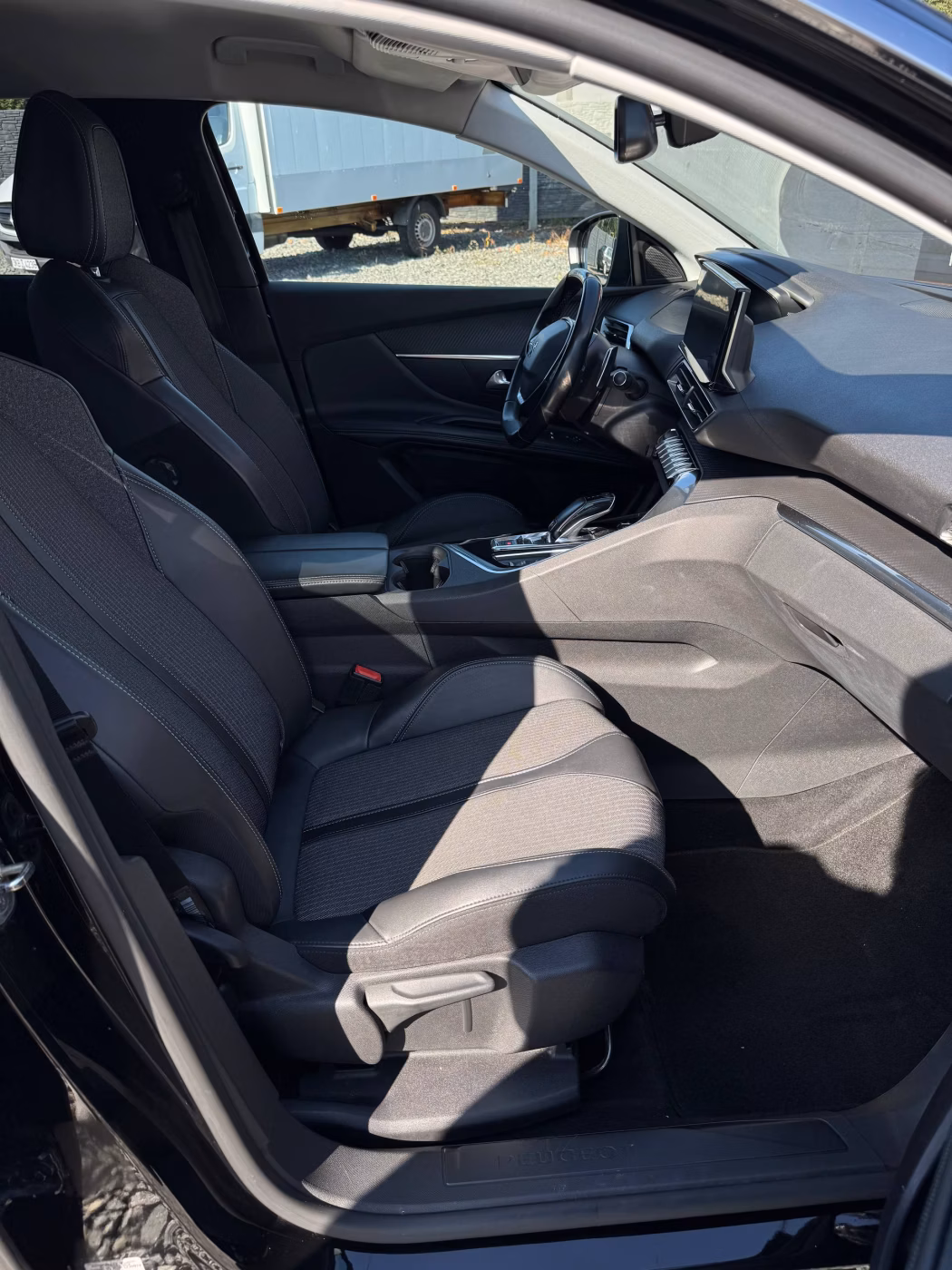 Peugeot 3008 фото 16