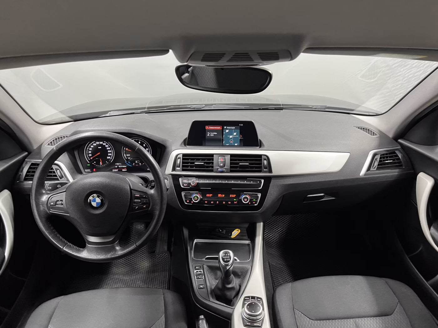 BMW 1 серия фото 15