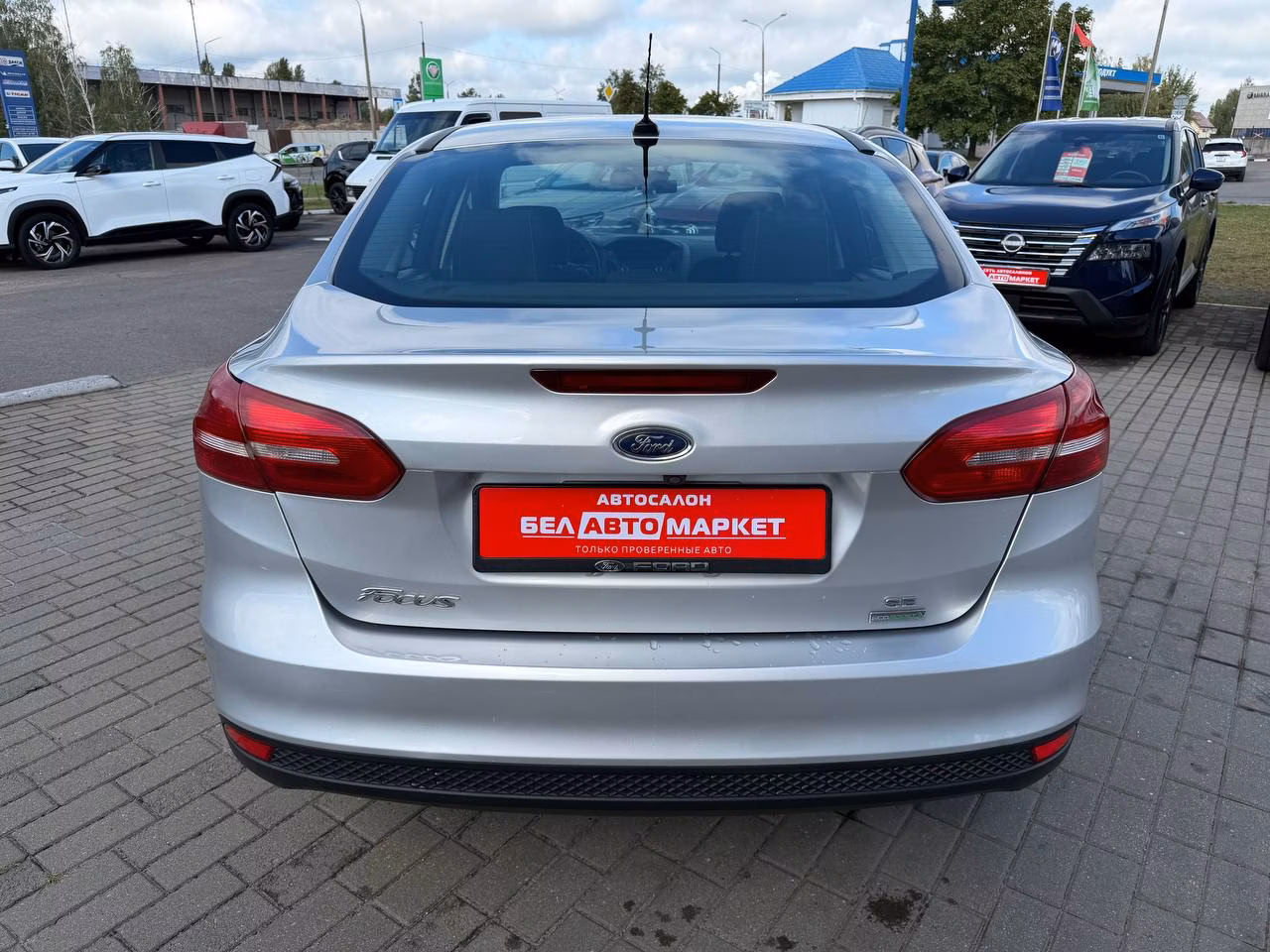 Ford Focus фото 7