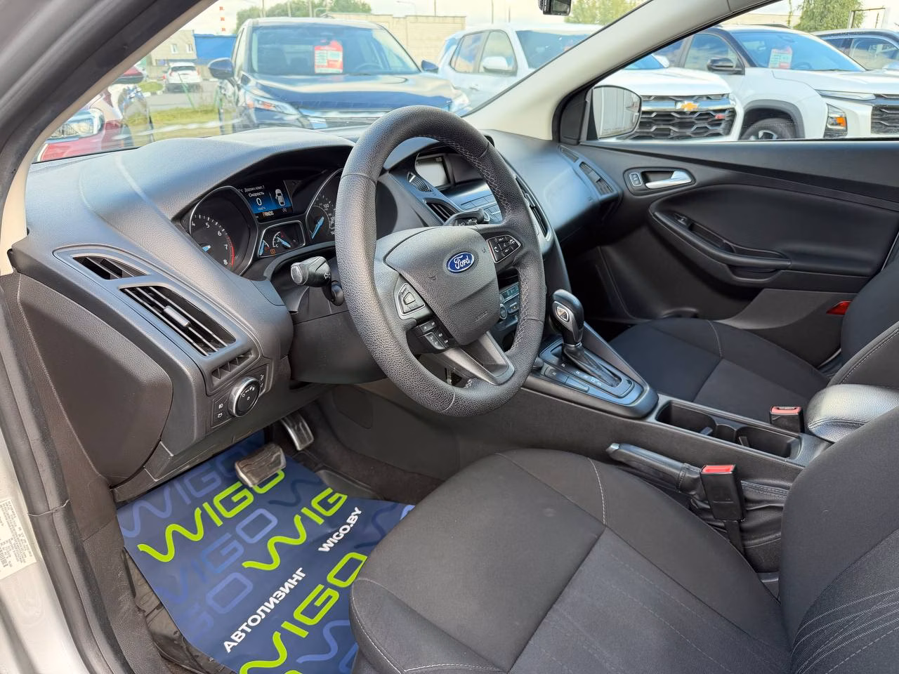 Ford Focus фото 10
