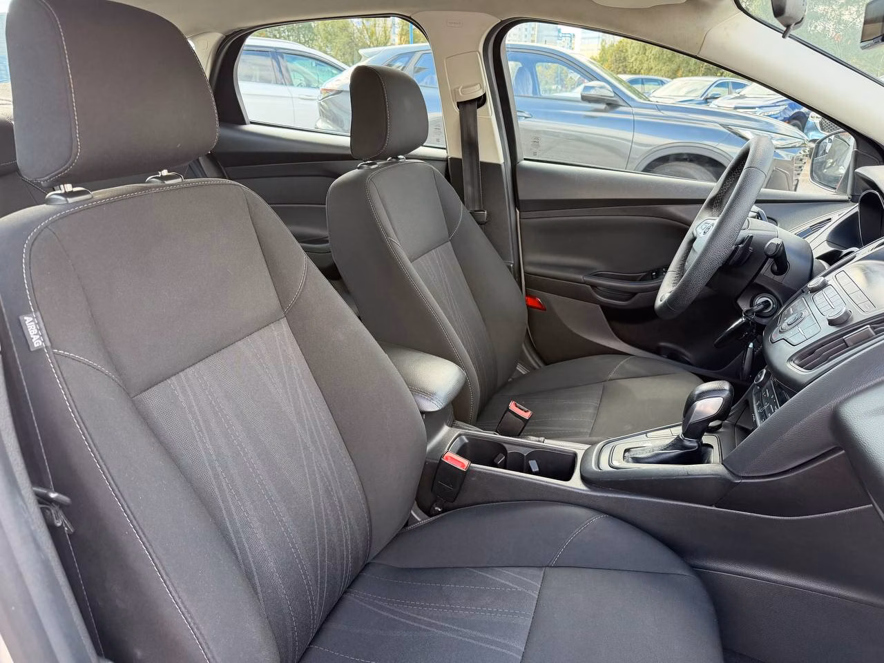 Ford Focus фото 19