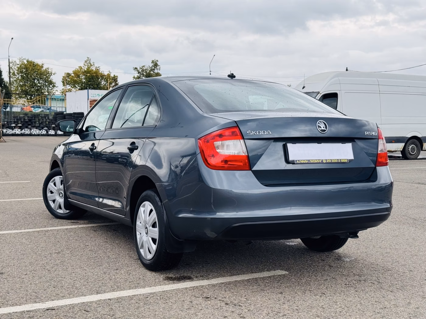 Skoda Rapid фото 4