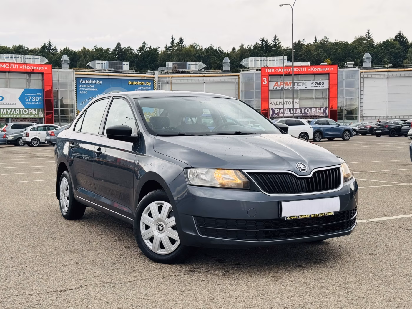 Skoda Rapid фото 3