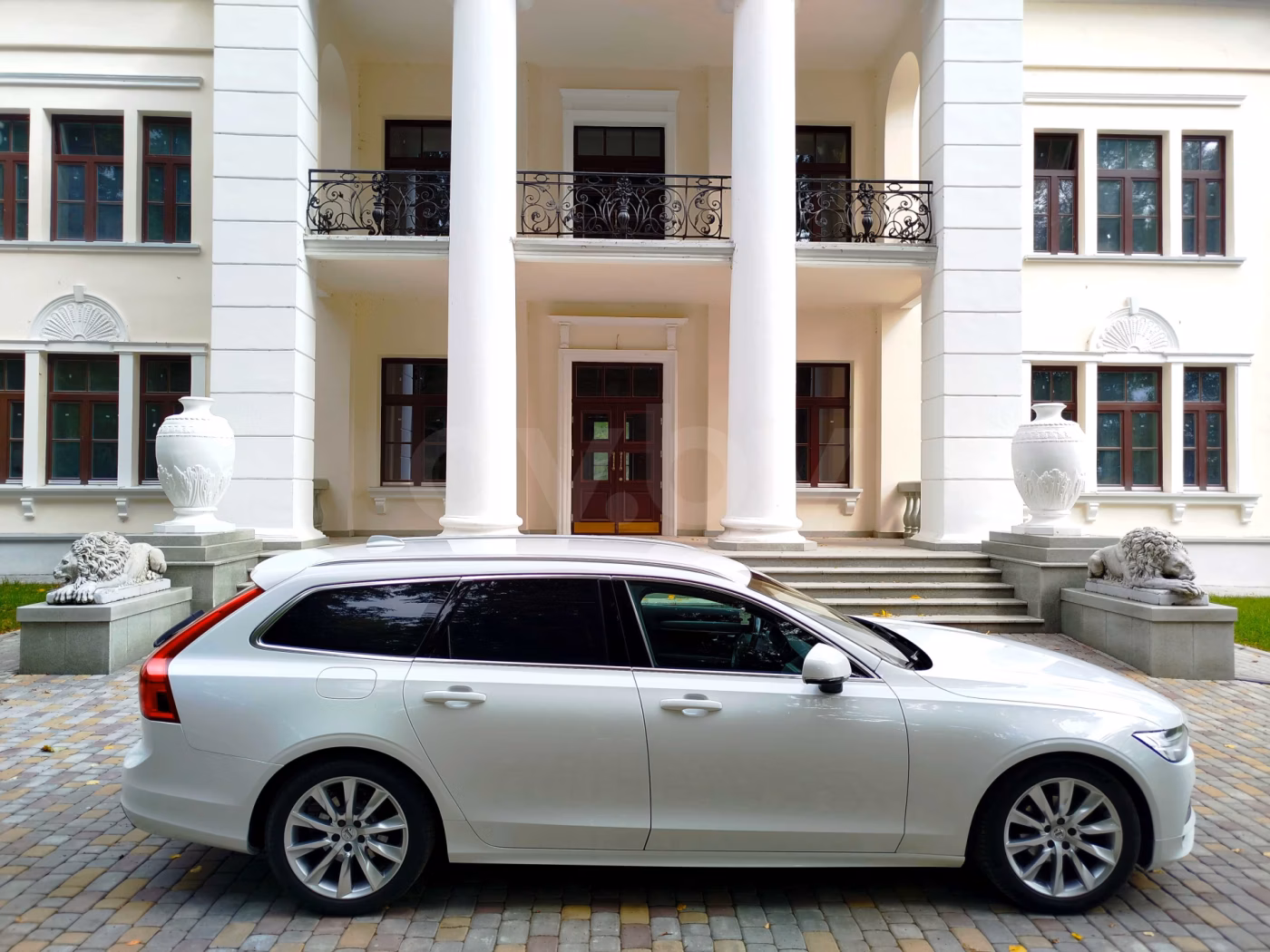 Volvo V90 фото 2