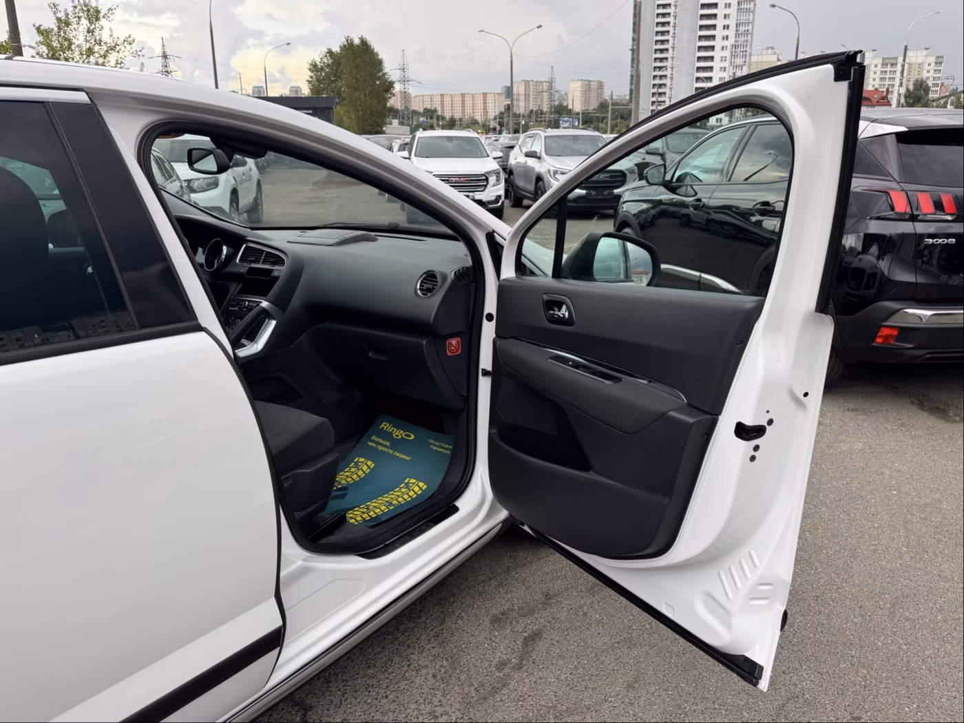 Peugeot 3008 фото 17