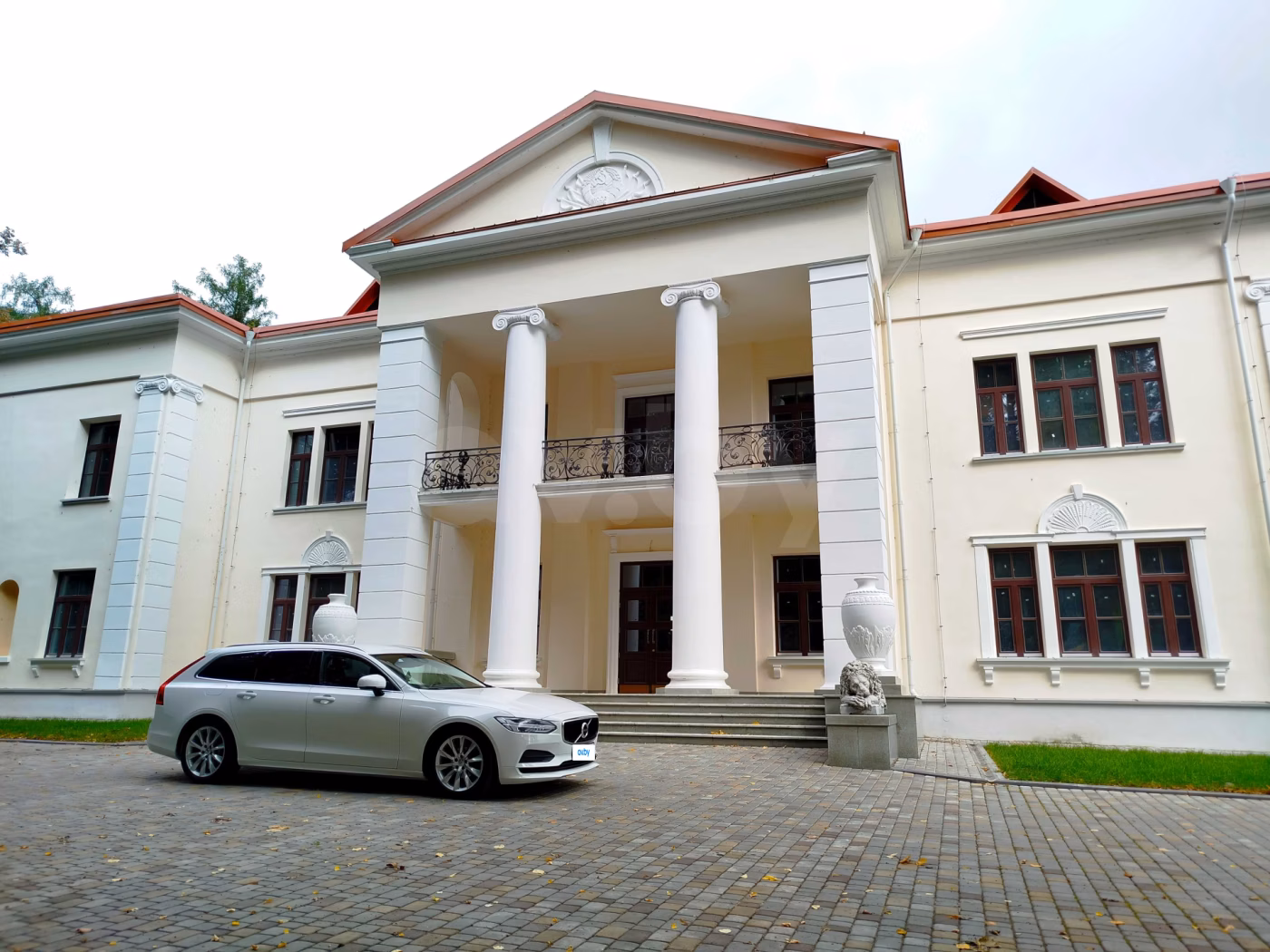 Volvo V90 фото 10