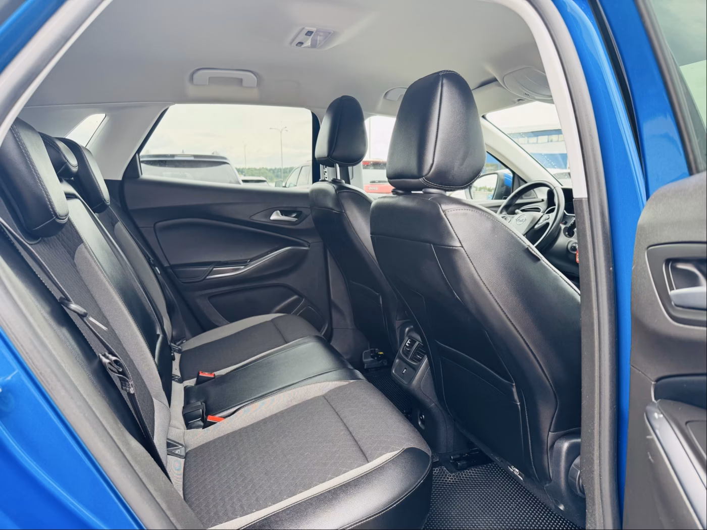 Opel Grandland X фото 7