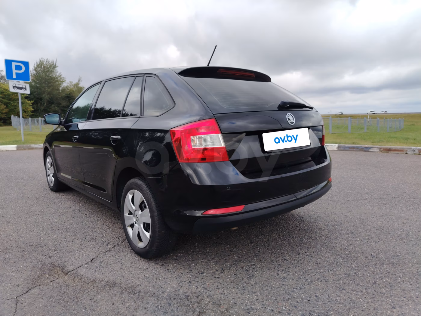 Skoda Rapid фото 14