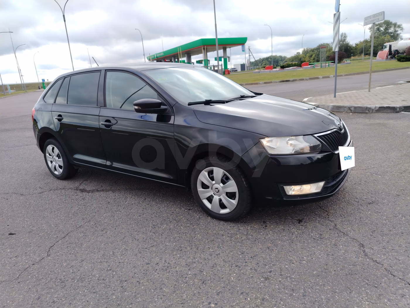 Skoda Rapid фото 10