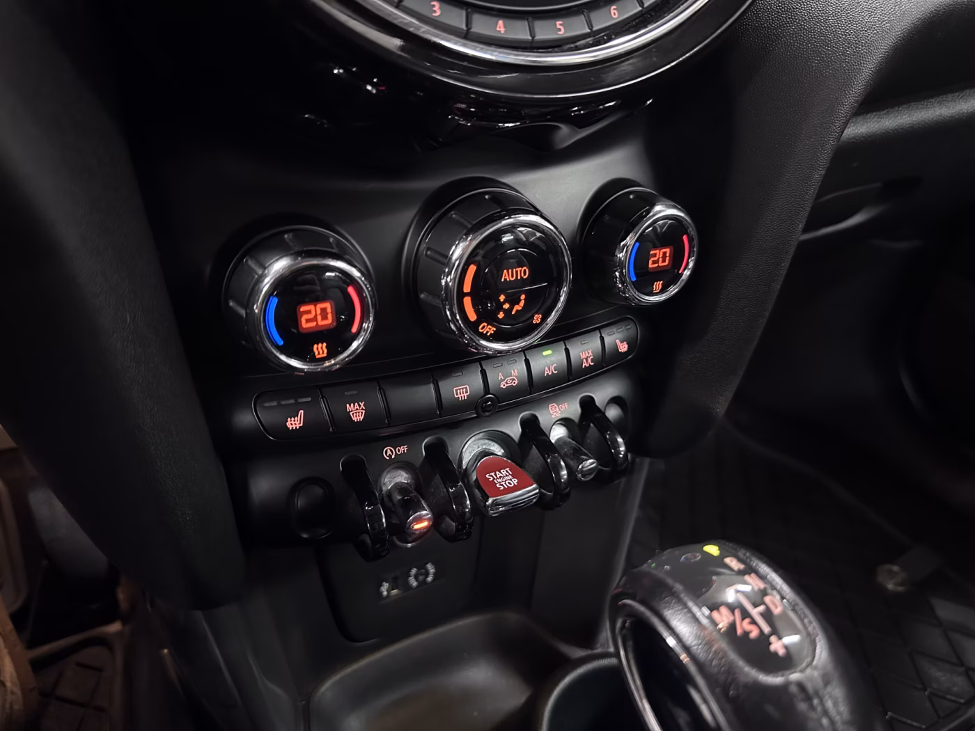 MINI Hatch фото 11