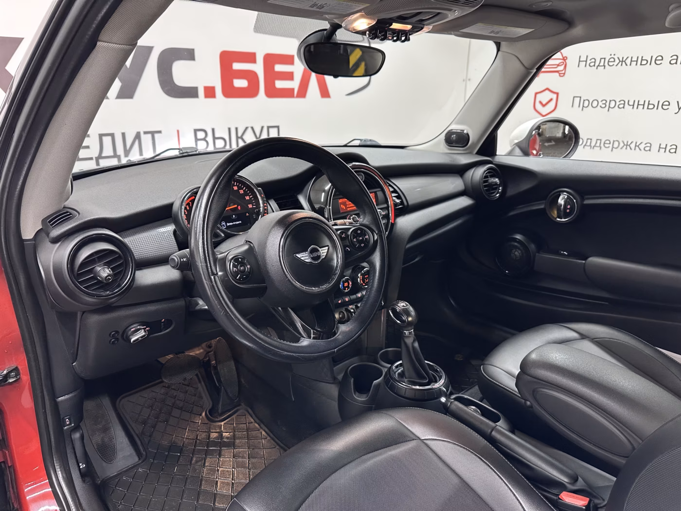 MINI Hatch фото 8
