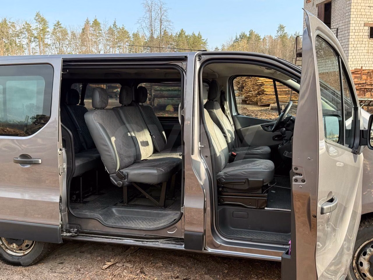 Renault Trafic фото 2