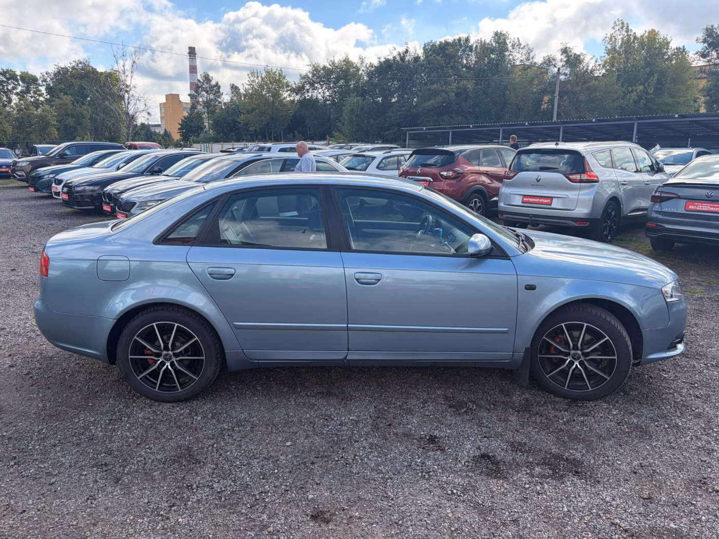 Audi A4 фото 4