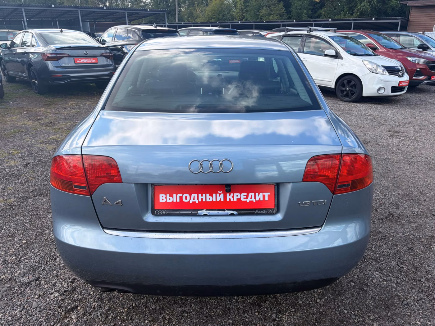 Audi A4 фото 6