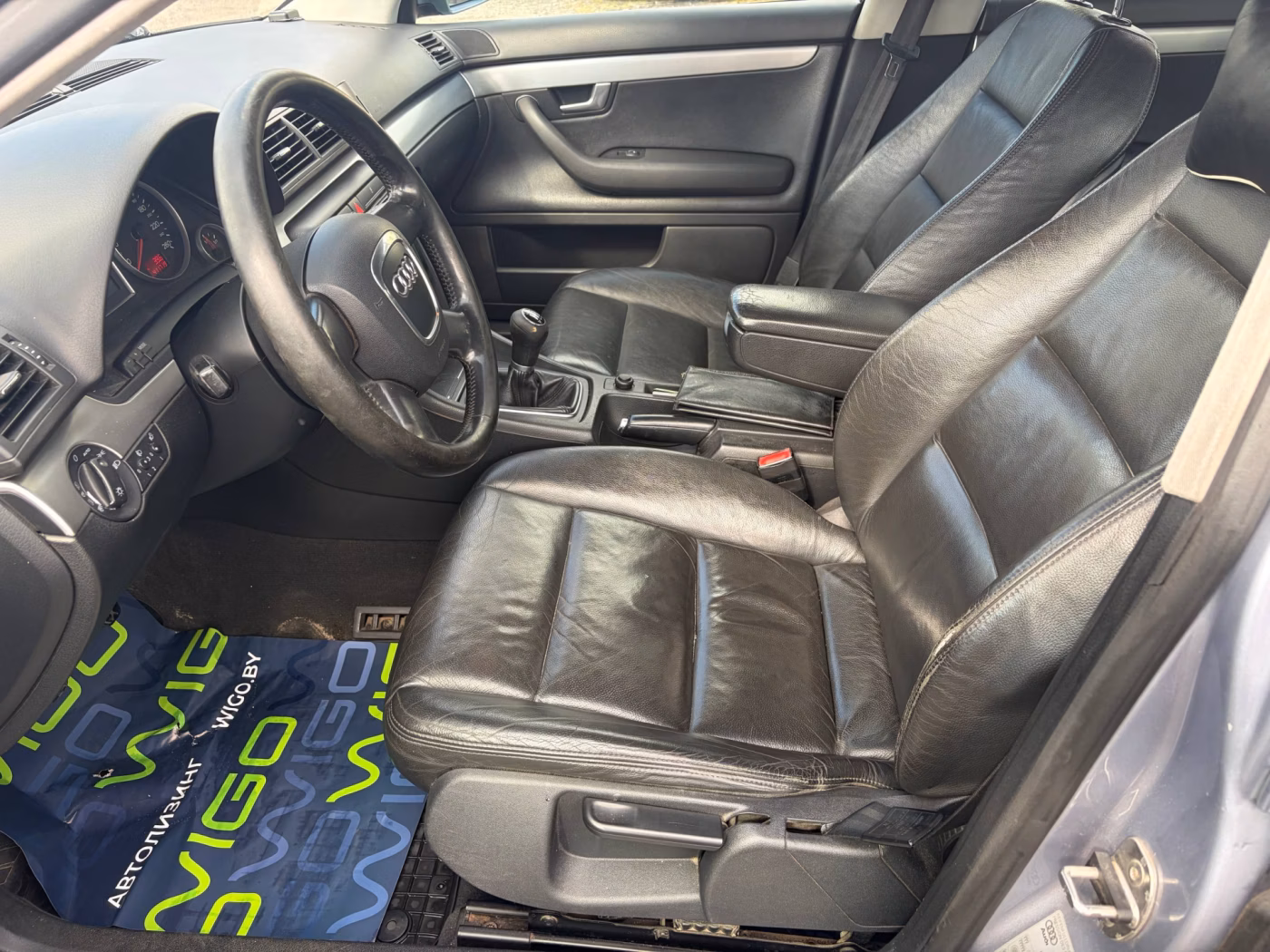 Audi A4 фото 9