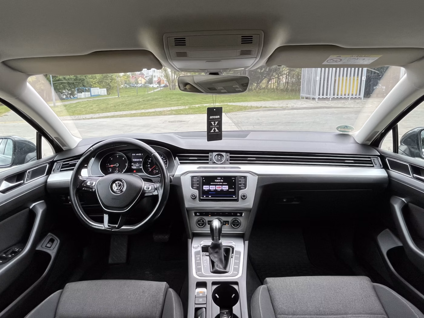Volkswagen Passat фото 22