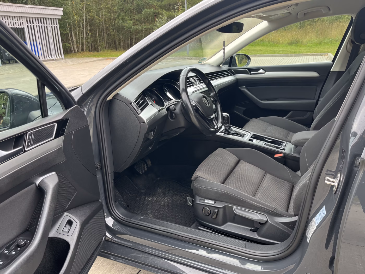 Volkswagen Passat фото 15