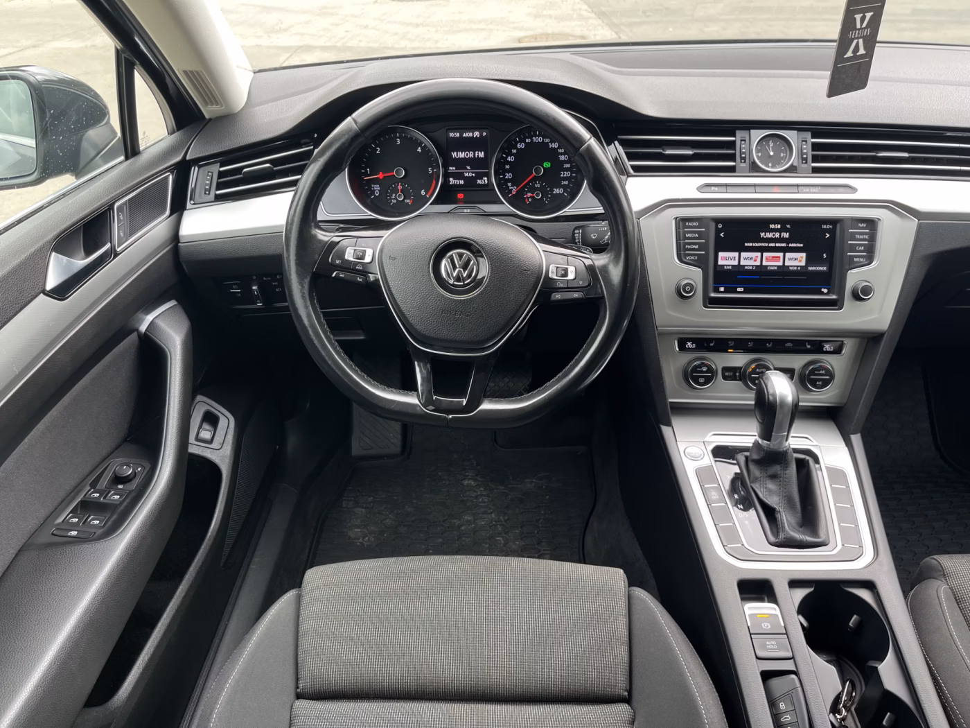 Volkswagen Passat фото 23
