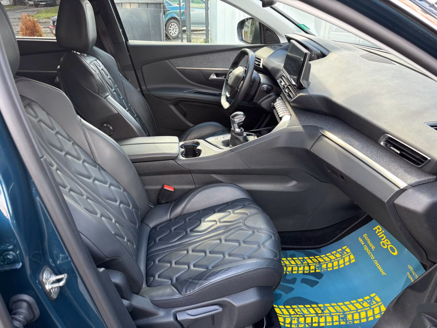 Peugeot 5008 фото 19
