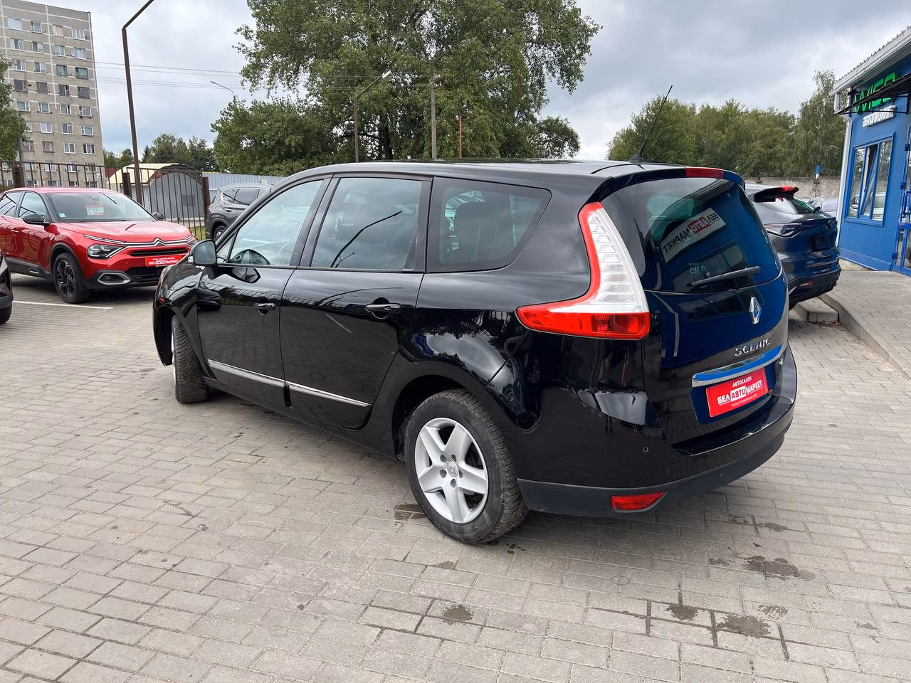 Renault Grand Scenic фото 8