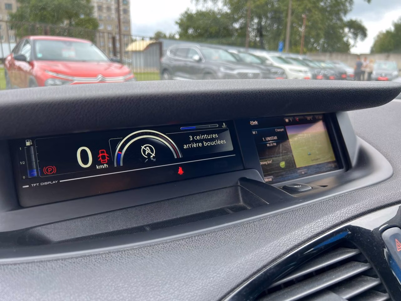 Renault Grand Scenic фото 12