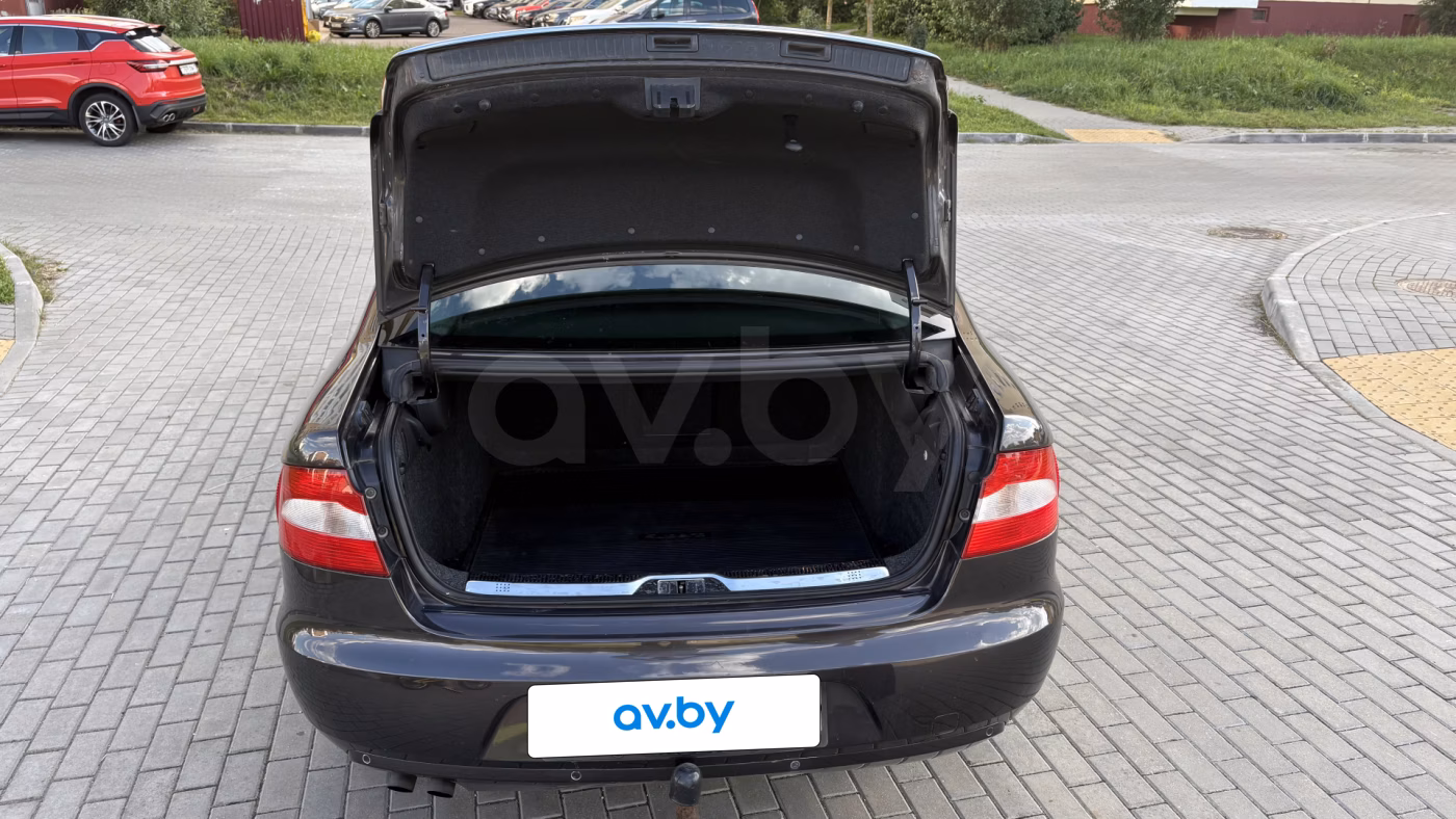 Skoda Superb фото 11
