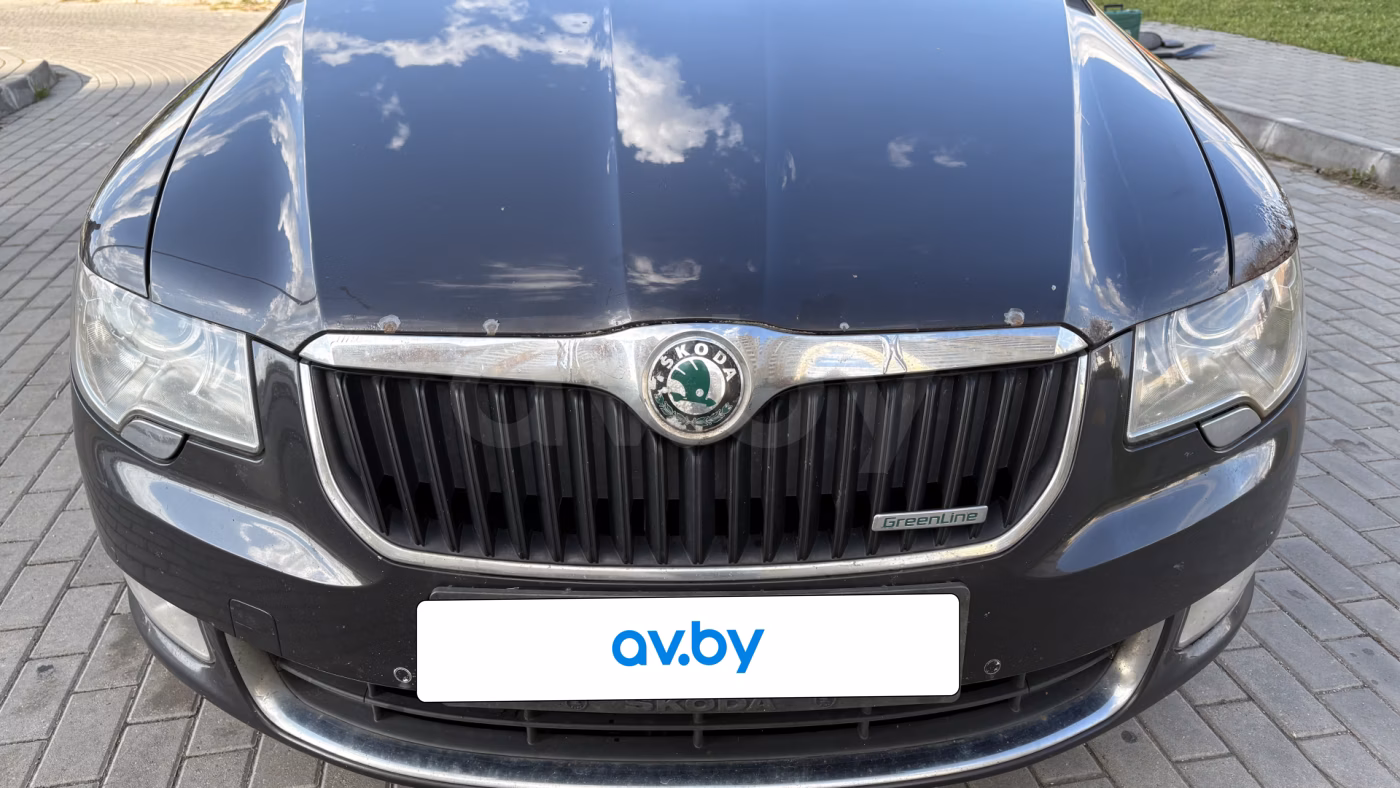 Skoda Superb фото 17