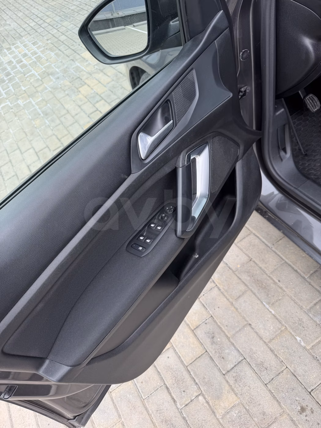 Peugeot 308 фото 8
