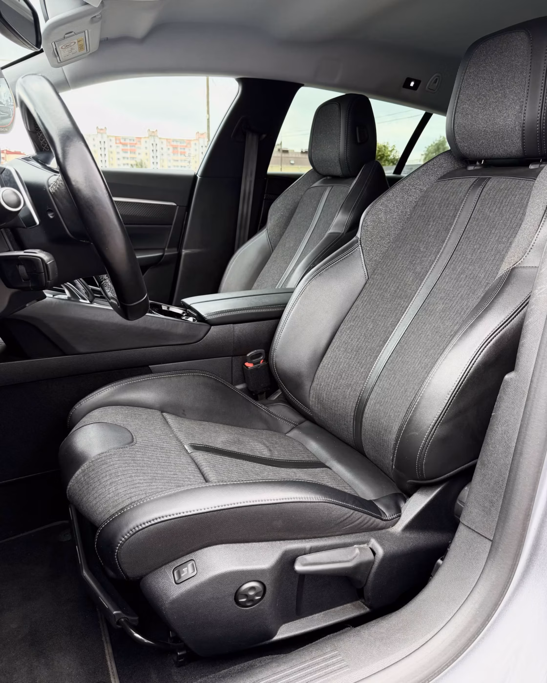 Peugeot 508 фото 11
