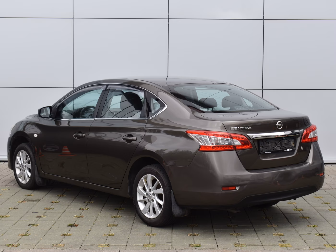 Nissan Sentra фото 7