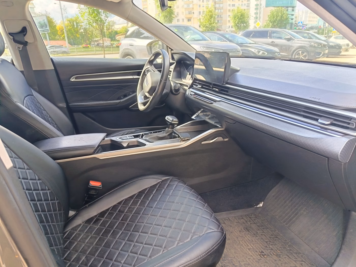 Geely Emgrand фото 10