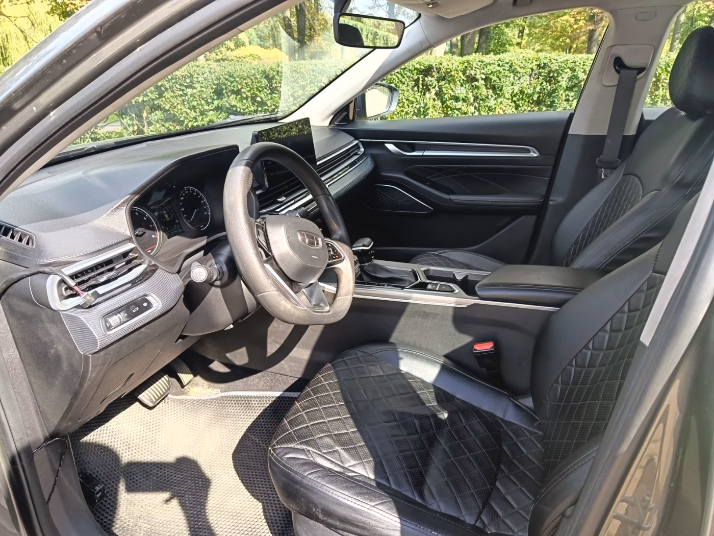 Geely Emgrand фото 12