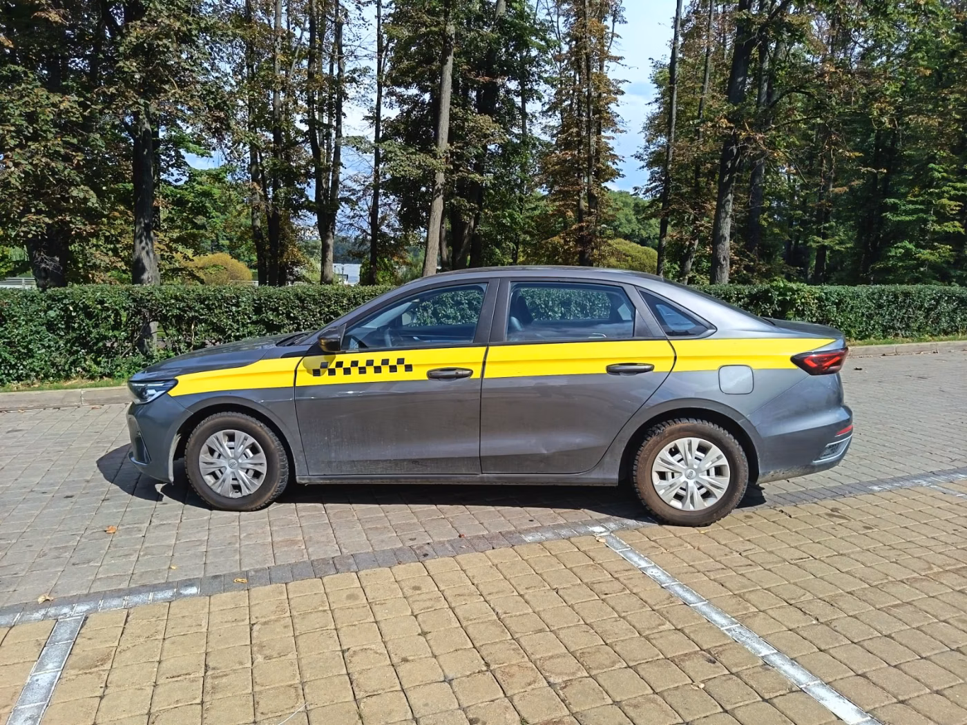 Geely Emgrand фото 6