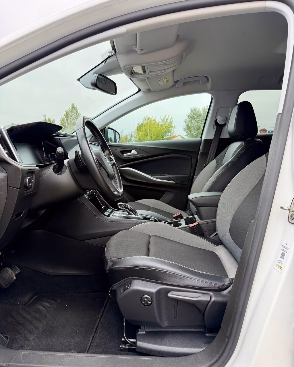 Opel Grandland X фото 7