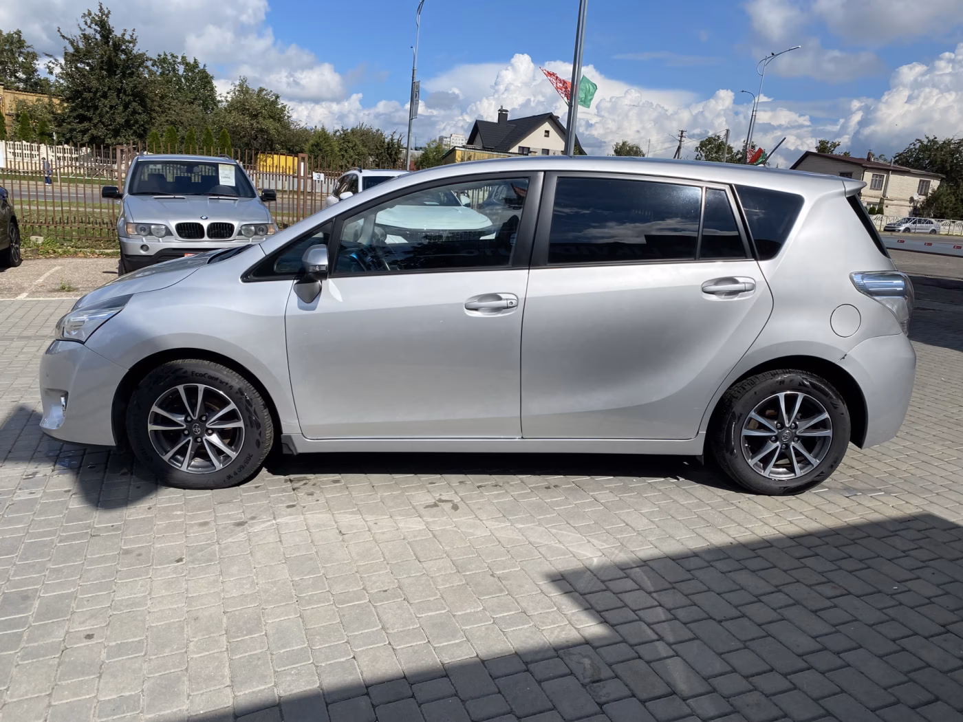 Toyota Verso фото 4