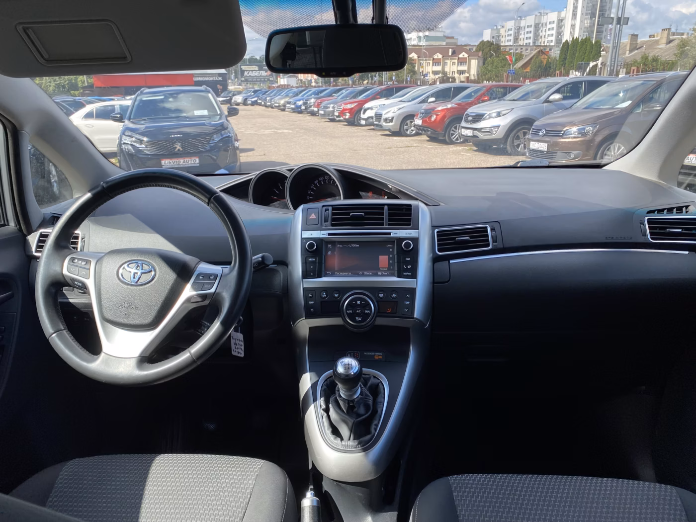 Toyota Verso фото 13
