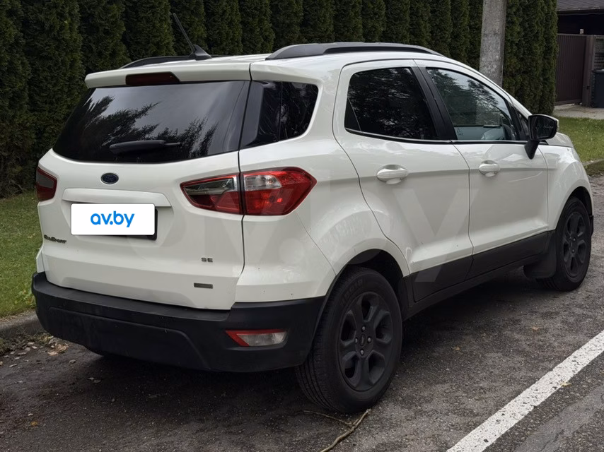Ford EcoSport фото 6