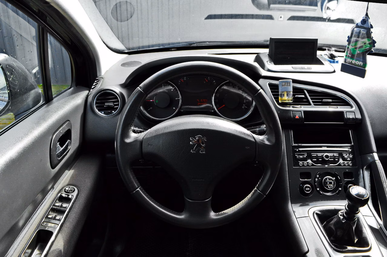 Peugeot 3008 фото 15