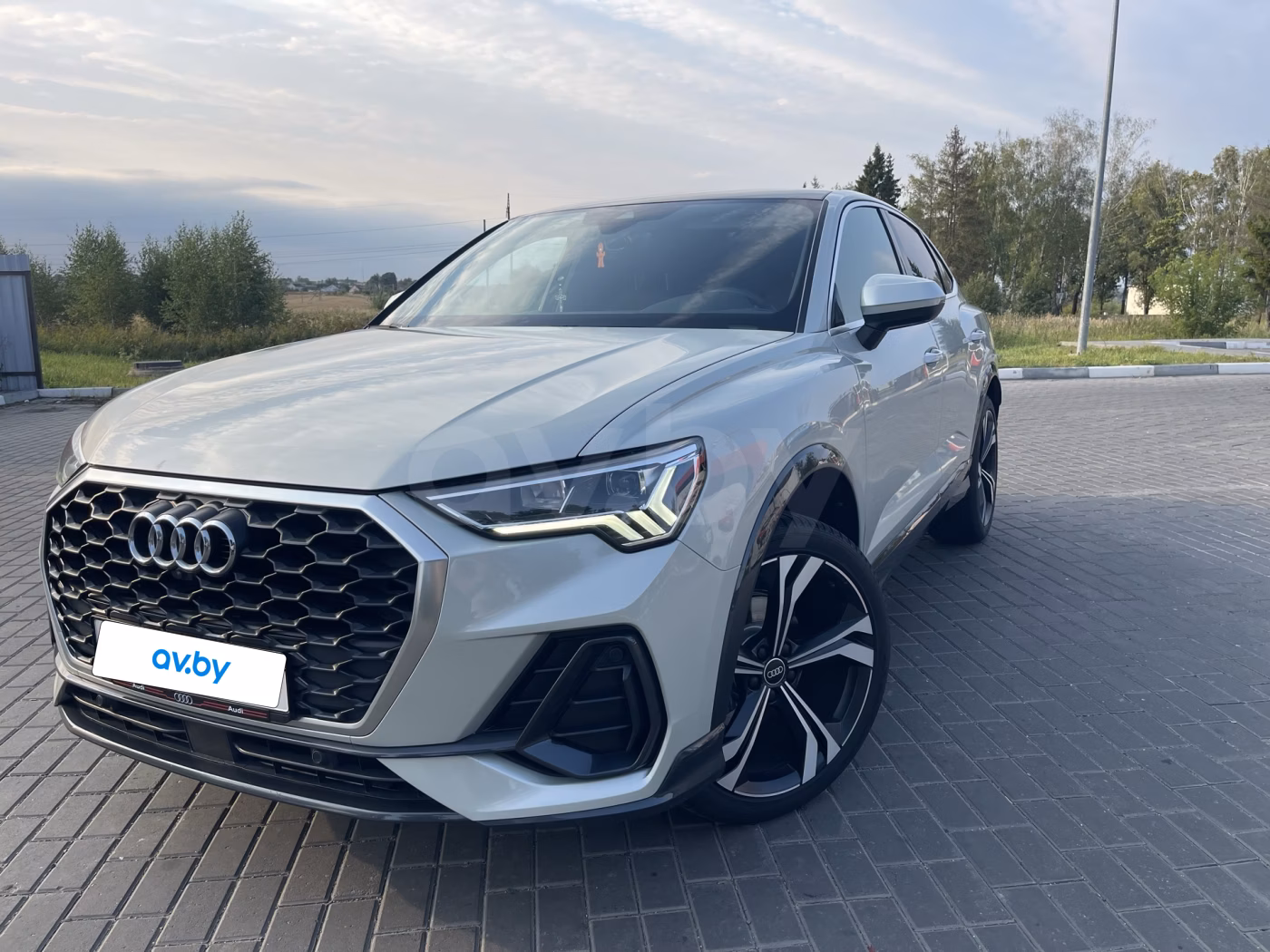Audi Q3 Sportback фото 8