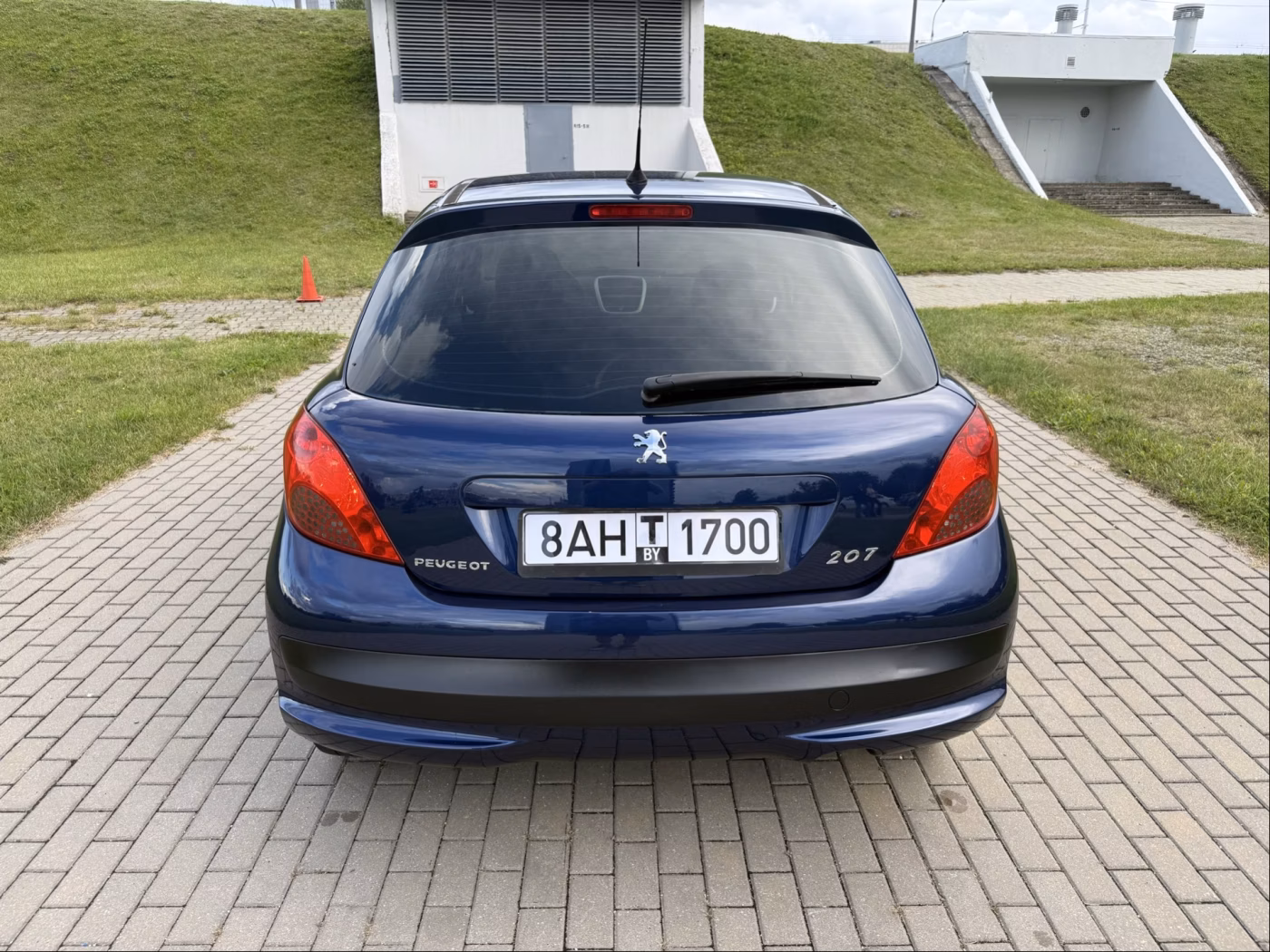Peugeot 207 фото 15