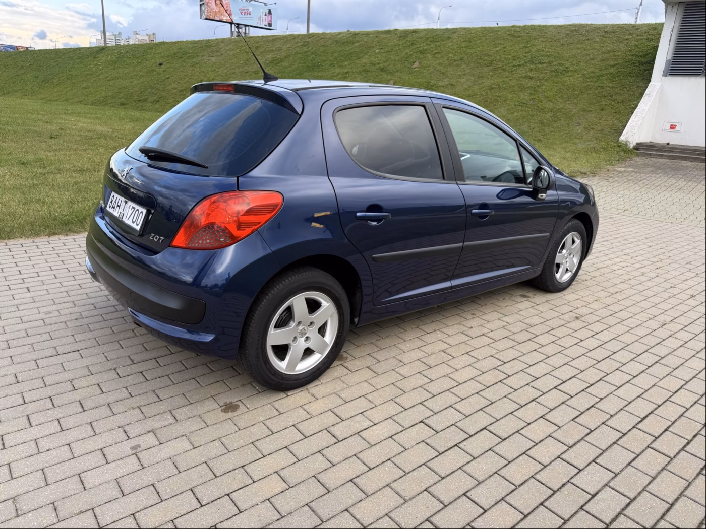 Peugeot 207 фото 16