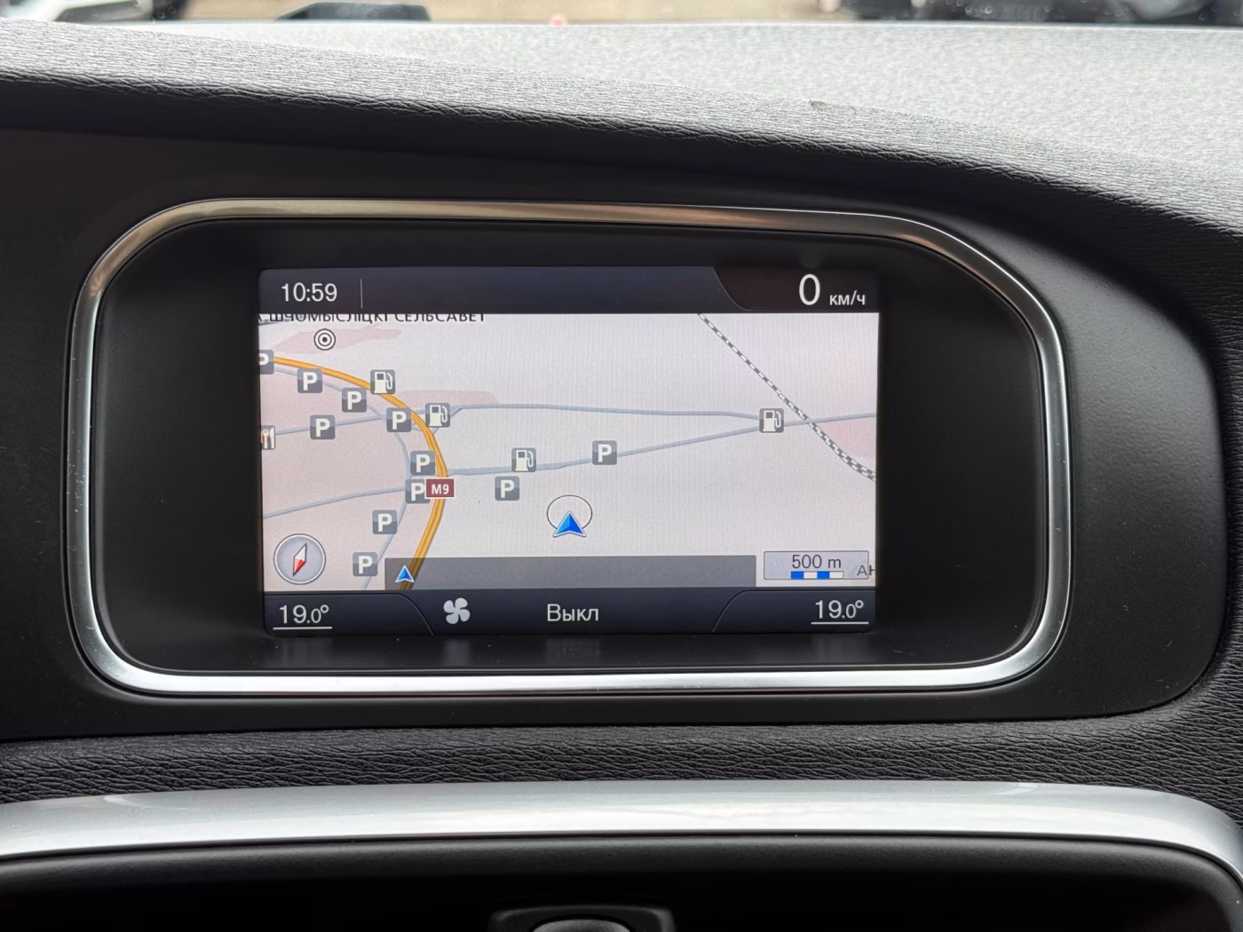 Volvo V40 фото 16