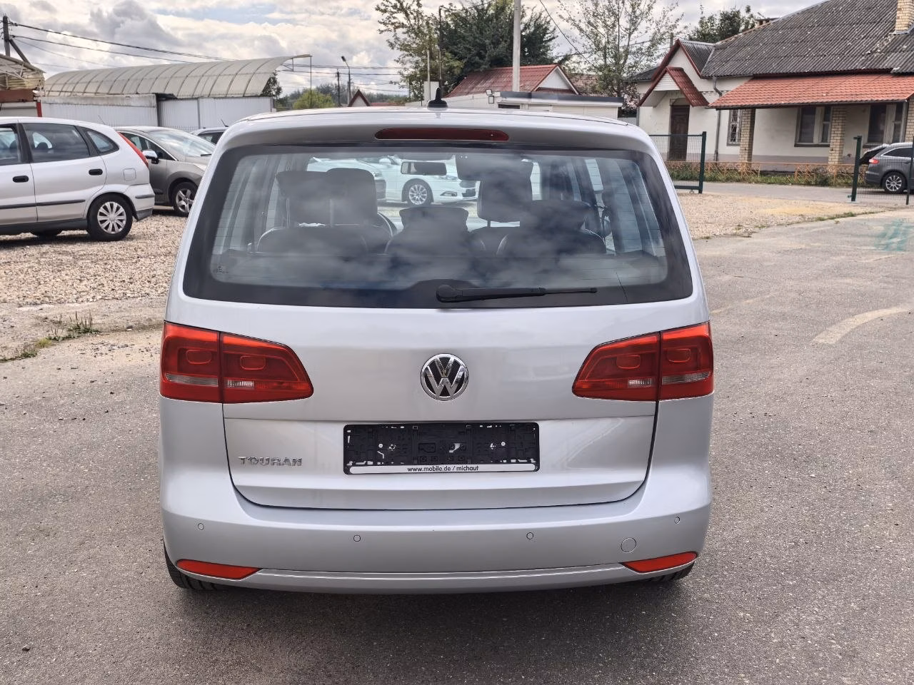 Volkswagen Touran фото 6