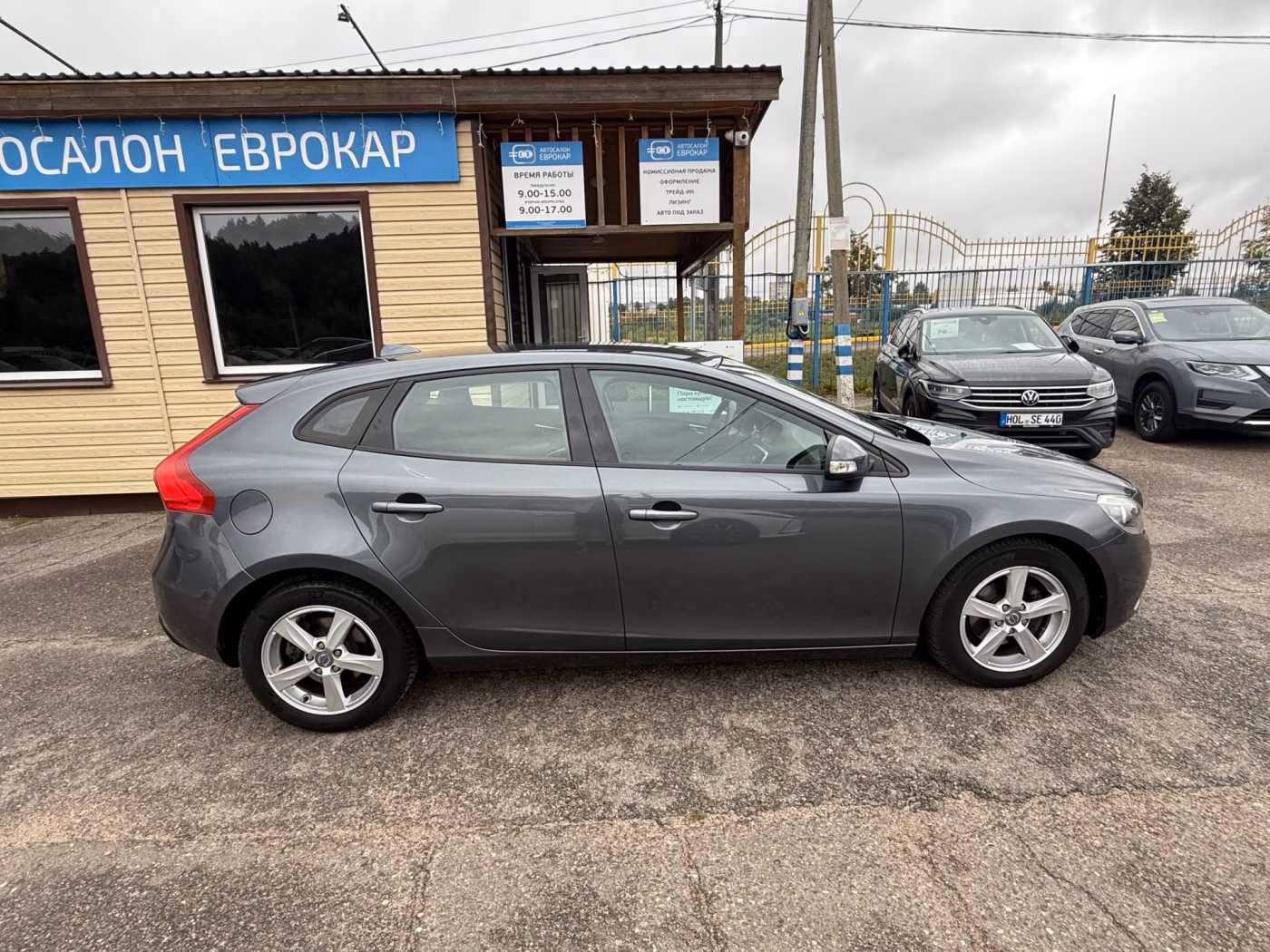Volvo V40 фото 4