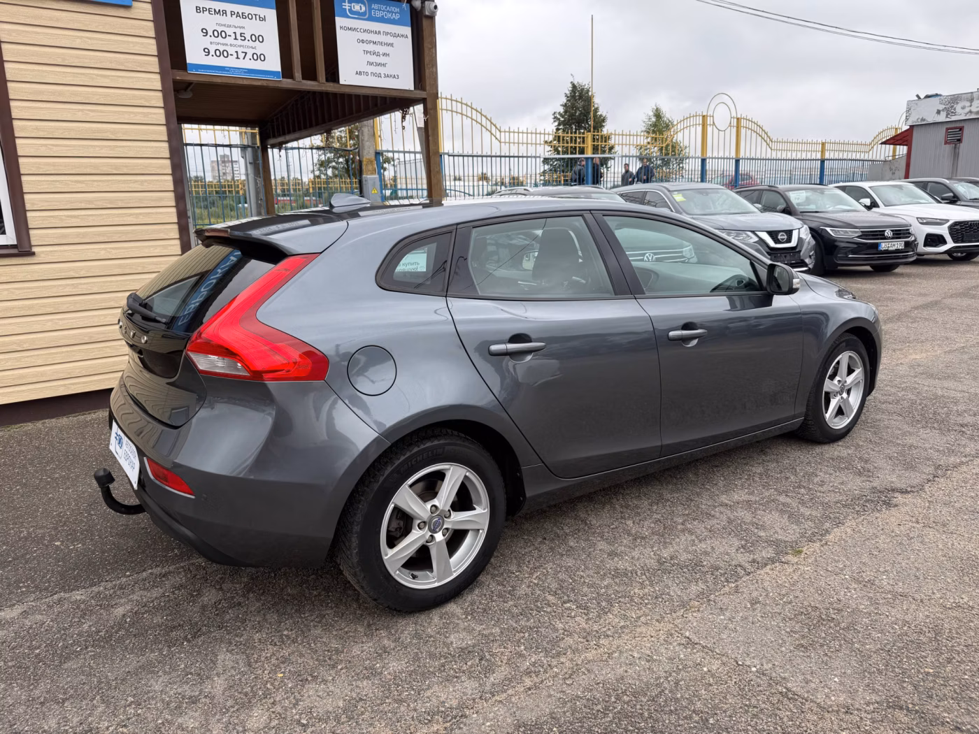 Volvo V40 фото 5