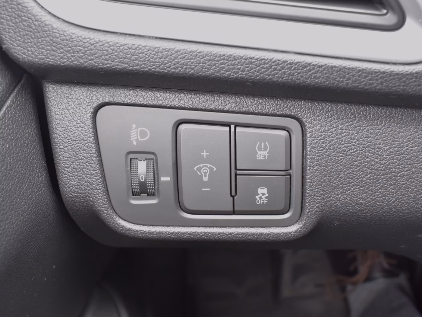 Hyundai Accent фото 13