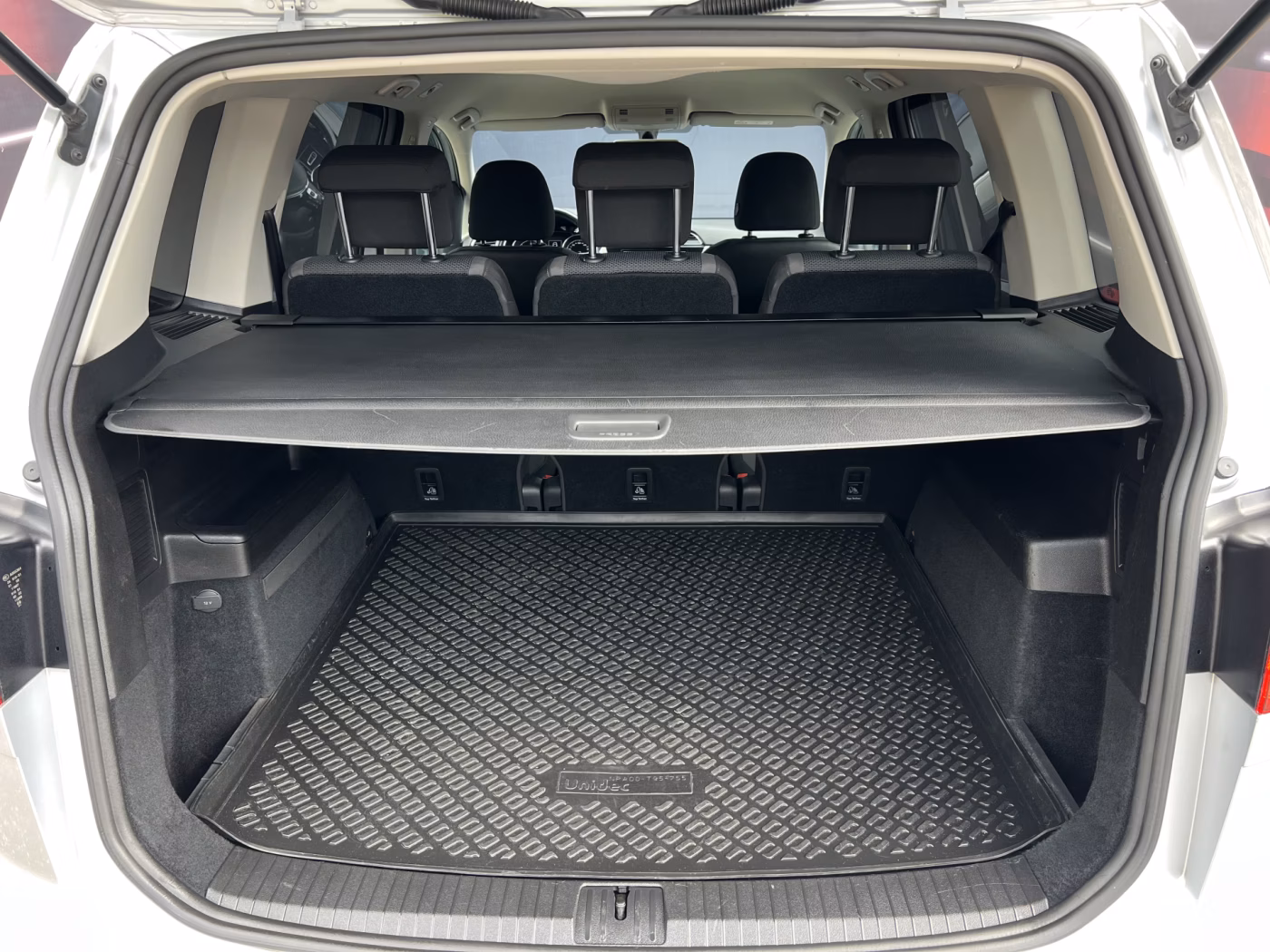 Volkswagen Touran фото 24