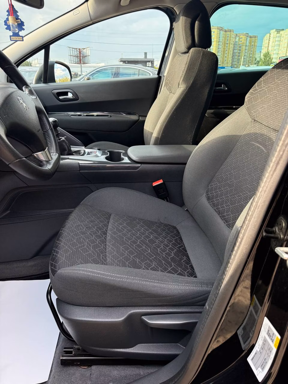 Peugeot 3008 фото 9