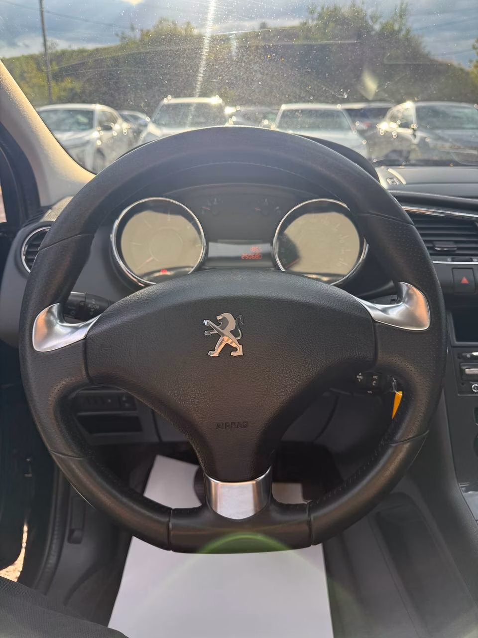 Peugeot 3008 фото 13